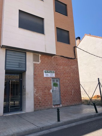 Local en calle San Andrés 29, Utebo