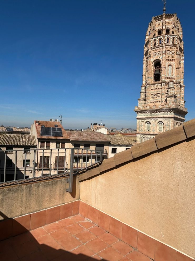 Piso en calle Miguel Hernández 10, Utebo